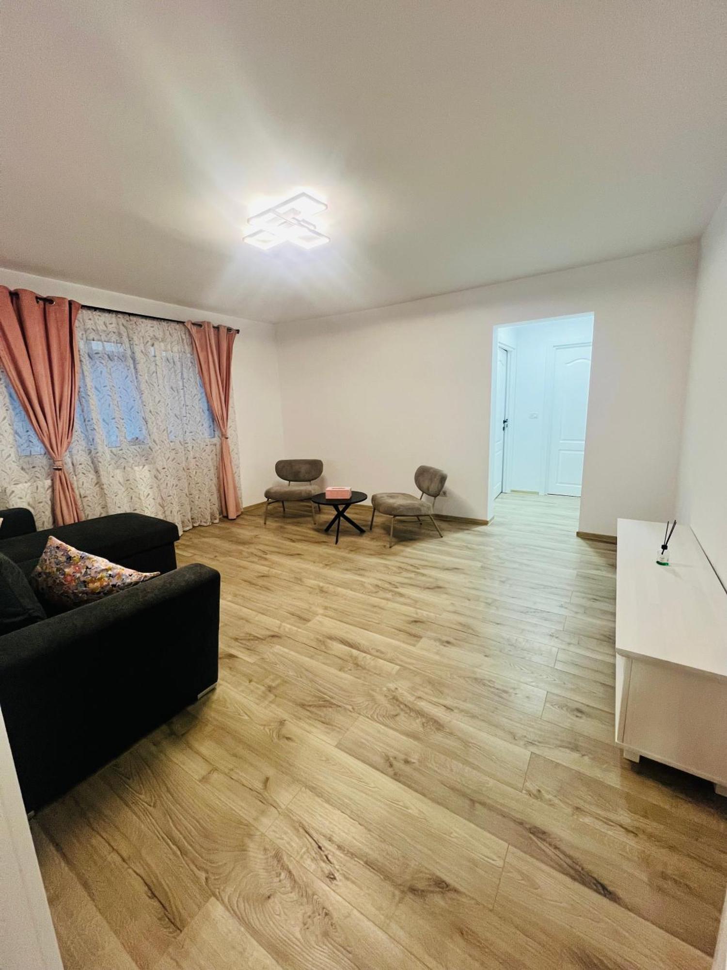 Apartament Orizont Сучава Екстер'єр фото