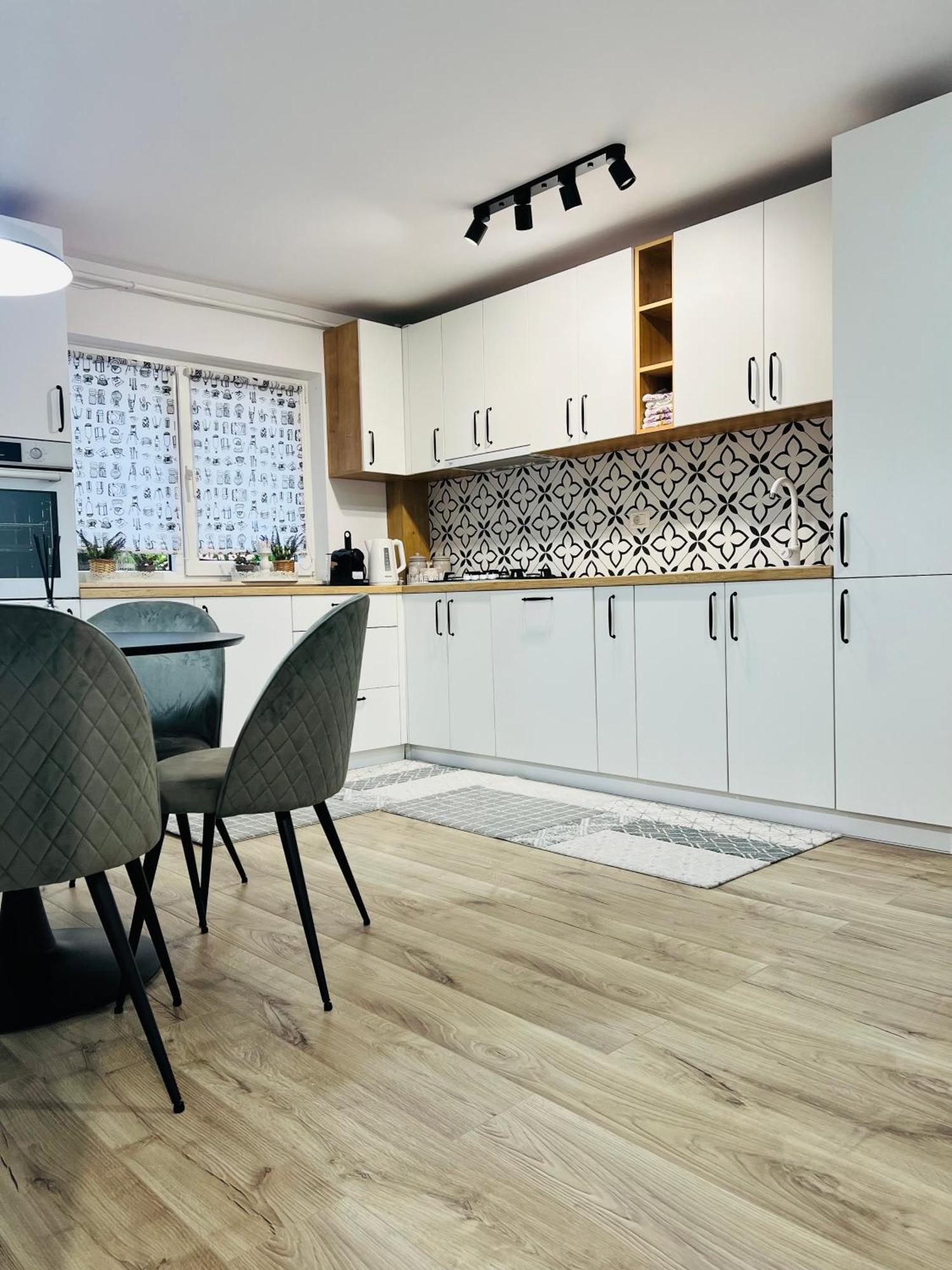 Apartament Orizont Сучава Екстер'єр фото